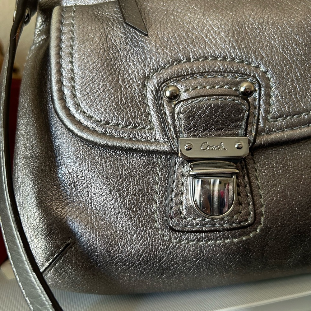 Coach Leather Patch Inside Turquoise Lined Handbag - image 12